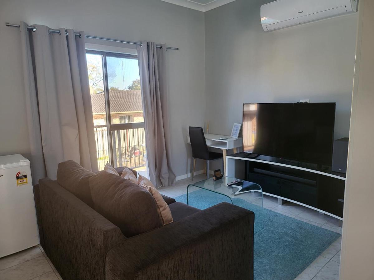 T&V Suites Windsor Kültér fotó