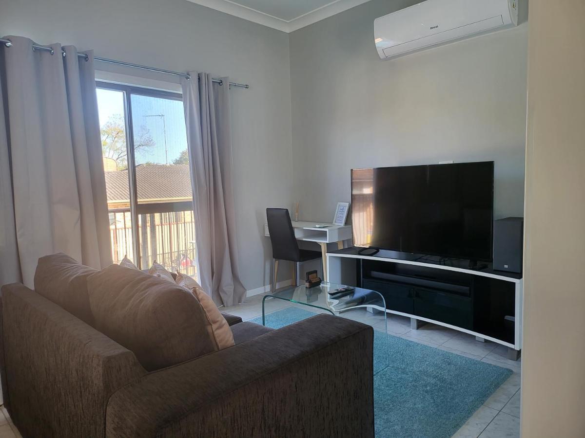 T&V Suites Windsor Kültér fotó
