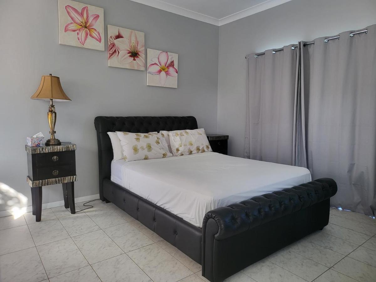 T&V Suites Windsor Kültér fotó
