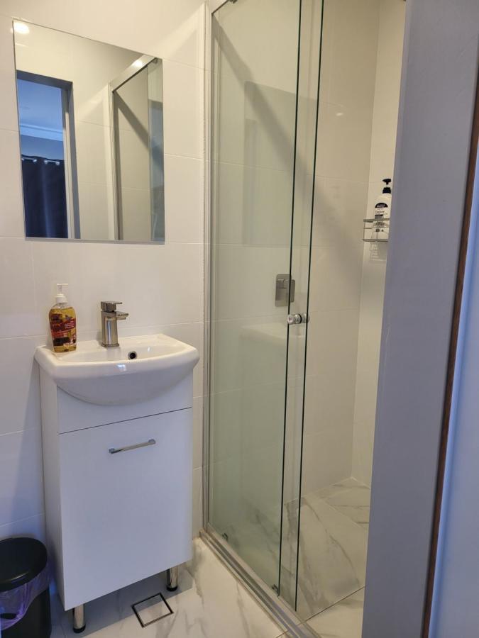 T&V Suites Windsor Kültér fotó