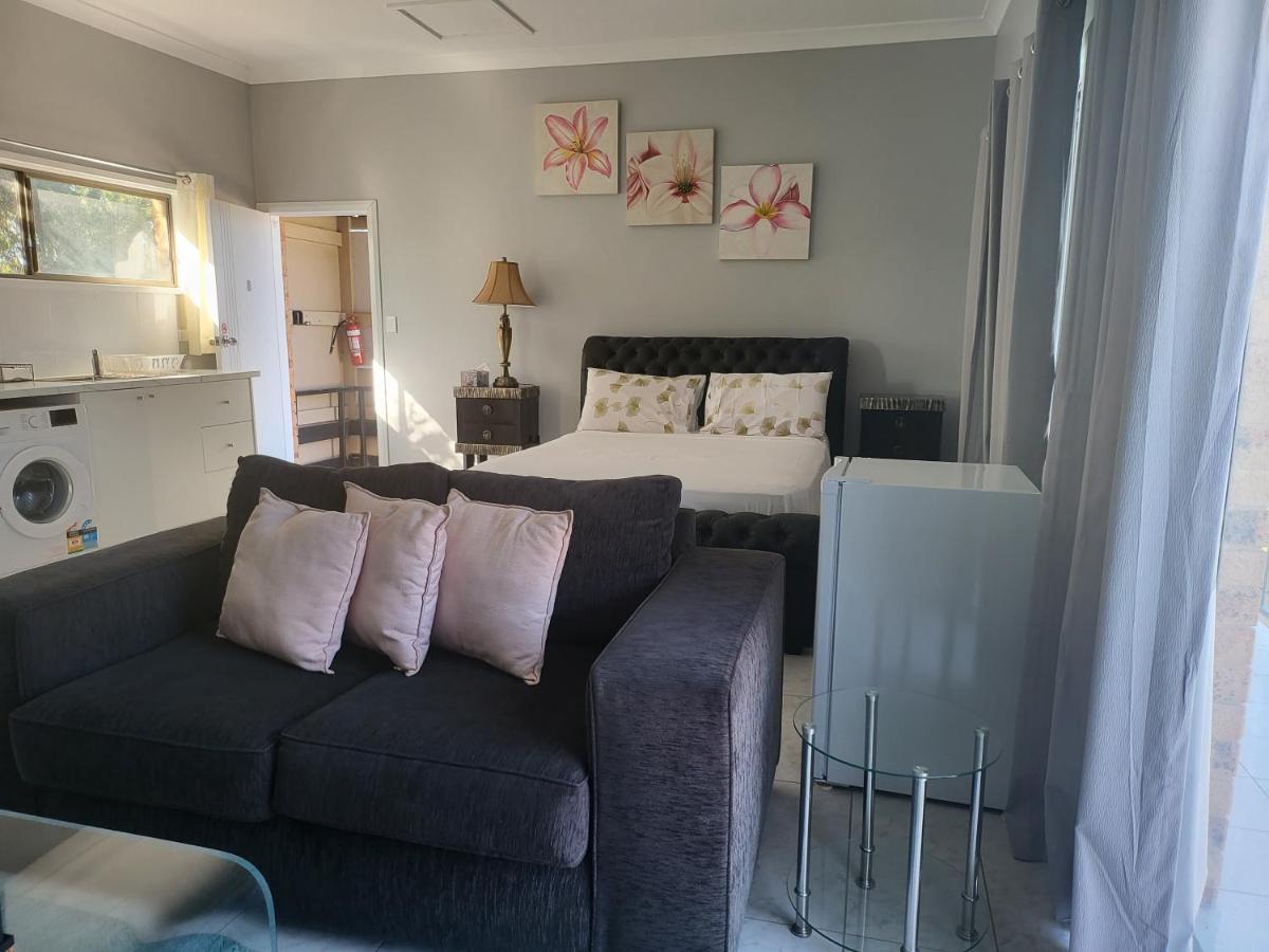 T&V Suites Windsor Kültér fotó