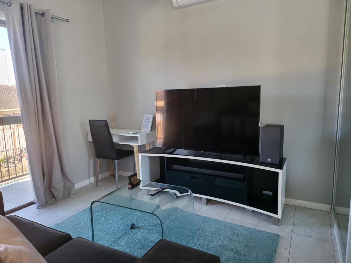 T&V Suites Windsor Kültér fotó